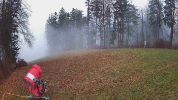 Prostřední část sjezdovky a snowpark