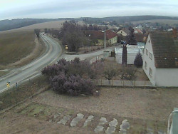 Vjezd do obce ze severu