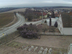 Vjezd do obce ze severu