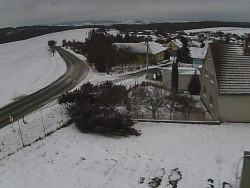 Vjezd do obce ze severu