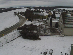 Vjezd do obce ze severu