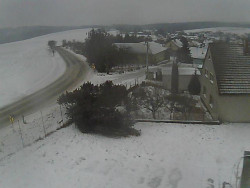 Vjezd do obce ze severu