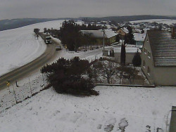 Vjezd do obce ze severu