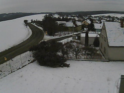 Vjezd do obce ze severu