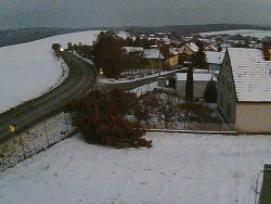 Vjezd do obce ze severu