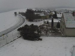 Vjezd do obce ze severu