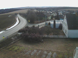 Vjezd do obce ze severu