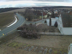 Vjezd do obce ze severu