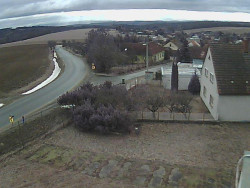 Vjezd do obce ze severu