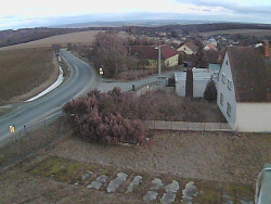 Vjezd do obce ze severu