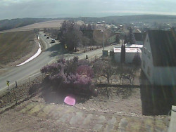 Vjezd do obce ze severu