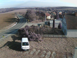 Vjezd do obce ze severu