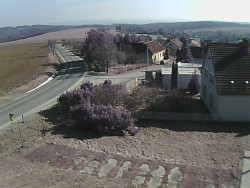 Vjezd do obce ze severu