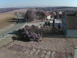 Vjezd do obce ze severu