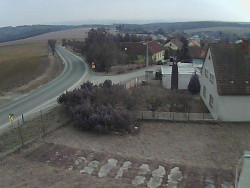 Vjezd do obce ze severu