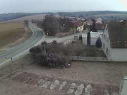 Vjezd do obce ze severu