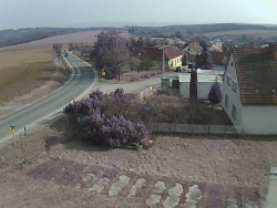 Vjezd do obce ze severu