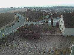 Vjezd do obce ze severu