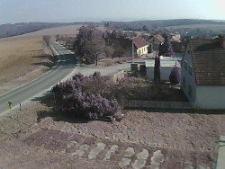 Vjezd do obce ze severu