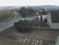 Vjezd do obce ze severu