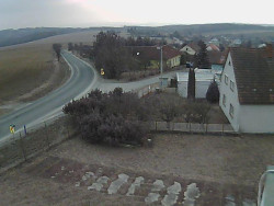 Vjezd do obce ze severu