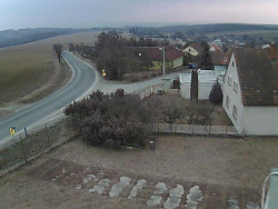 Vjezd do obce ze severu