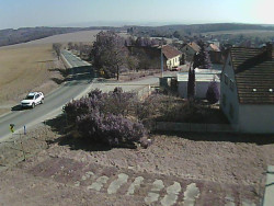 Vjezd do obce ze severu