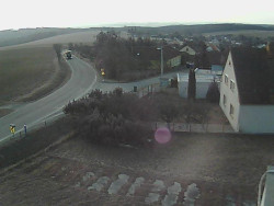 Vjezd do obce ze severu