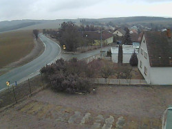 Vjezd do obce ze severu