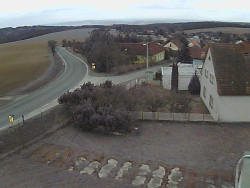 Vjezd do obce ze severu