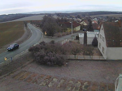 Vjezd do obce ze severu