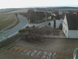 Vjezd do obce ze severu