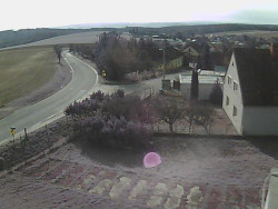 Vjezd do obce ze severu