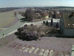 Vjezd do obce ze severu