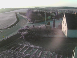 Vjezd do obce ze severu