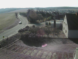 Vjezd do obce ze severu