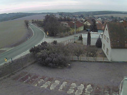 Vjezd do obce ze severu