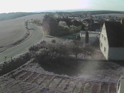 Vjezd do obce ze severu