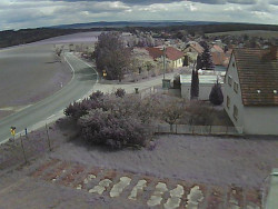 Vjezd do obce ze severu