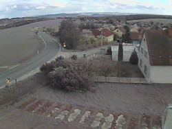 Vjezd do obce ze severu