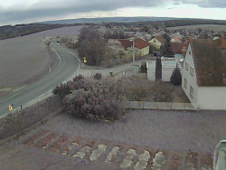 Vjezd do obce ze severu