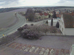 Vjezd do obce ze severu