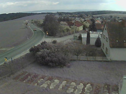 Vjezd do obce ze severu