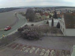 Vjezd do obce ze severu