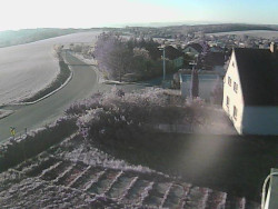 Vjezd do obce ze severu