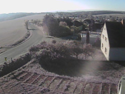 Vjezd do obce ze severu