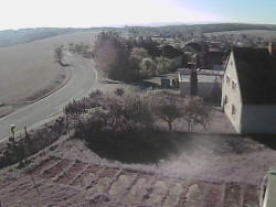 Vjezd do obce ze severu