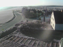 Vjezd do obce ze severu