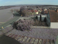 Vjezd do obce ze severu