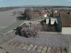 Vjezd do obce ze severu